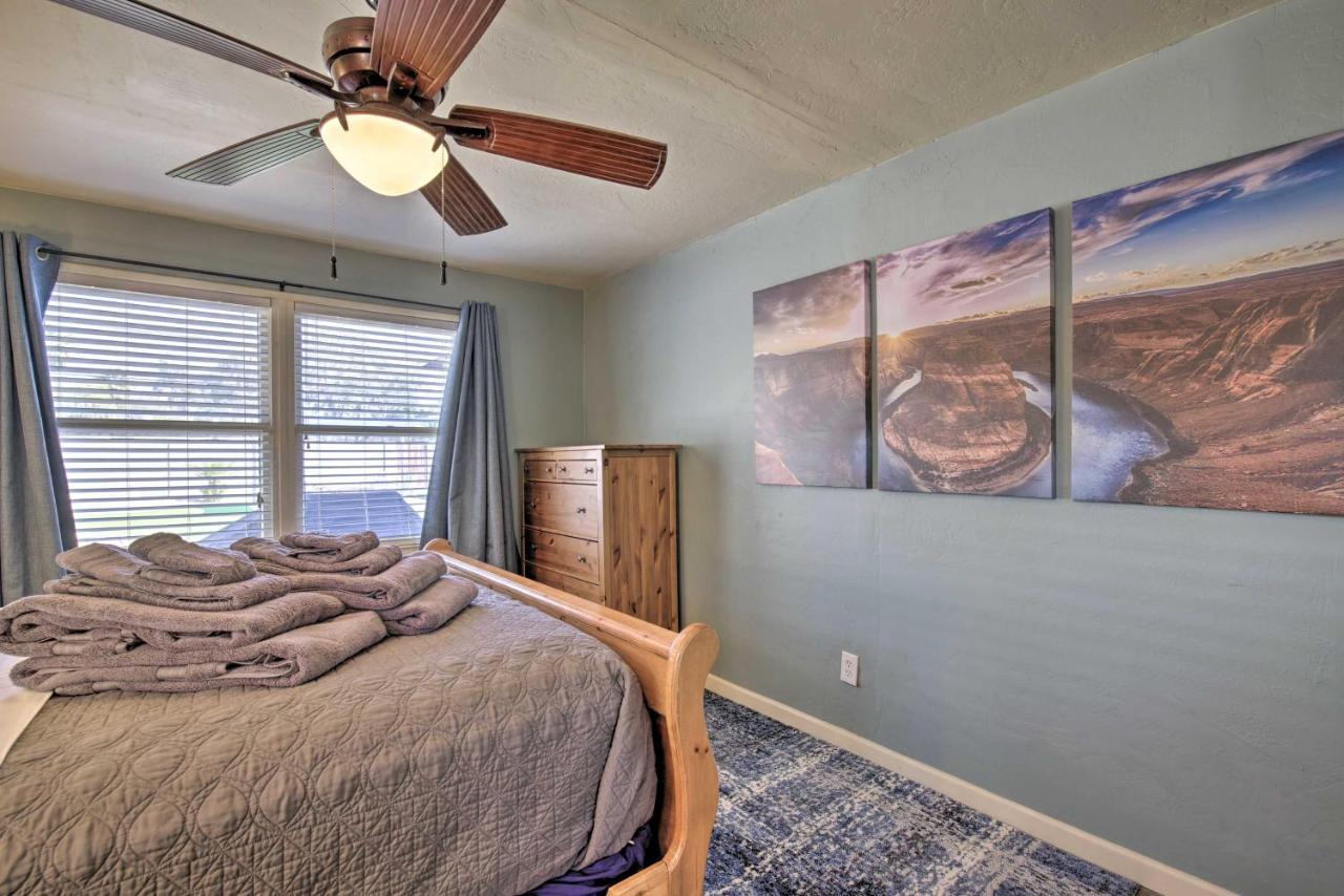 Central Phoenix Cottage With Private Yard! Bagian luar foto